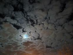 Marc Hénin, derrière les nuages Marc Hénin, derrière les nuages